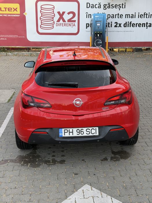 Opel Astra J Gtc 1.7 CDTI