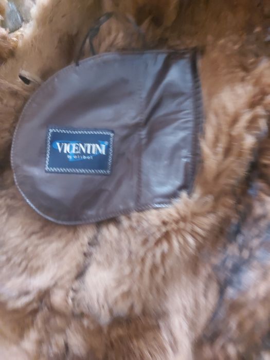 Продам женскую дубленку
