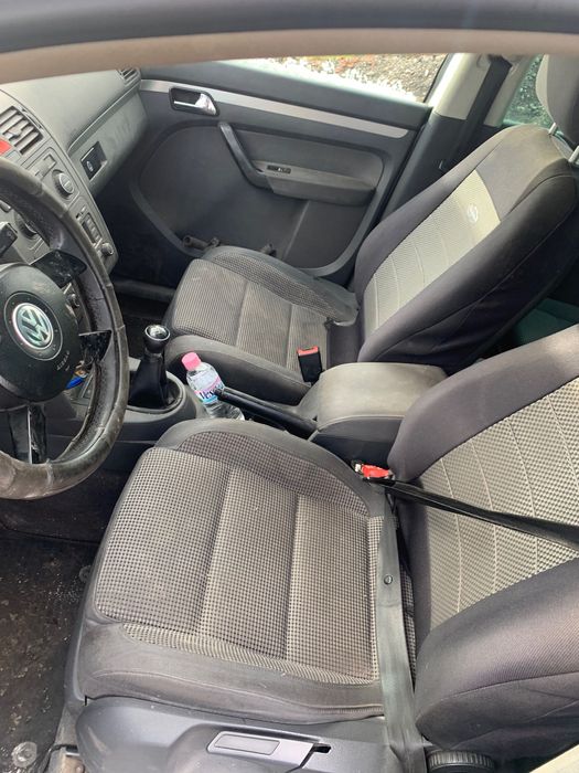 Vw Touran 2.0D 136кс azv 6 скорости 2006г