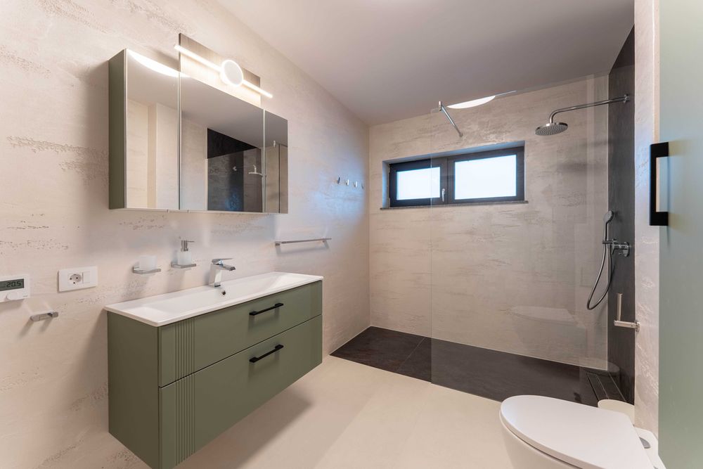 Casa de Inchiriat Cristian BV