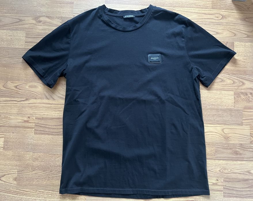 Balmain тениска.