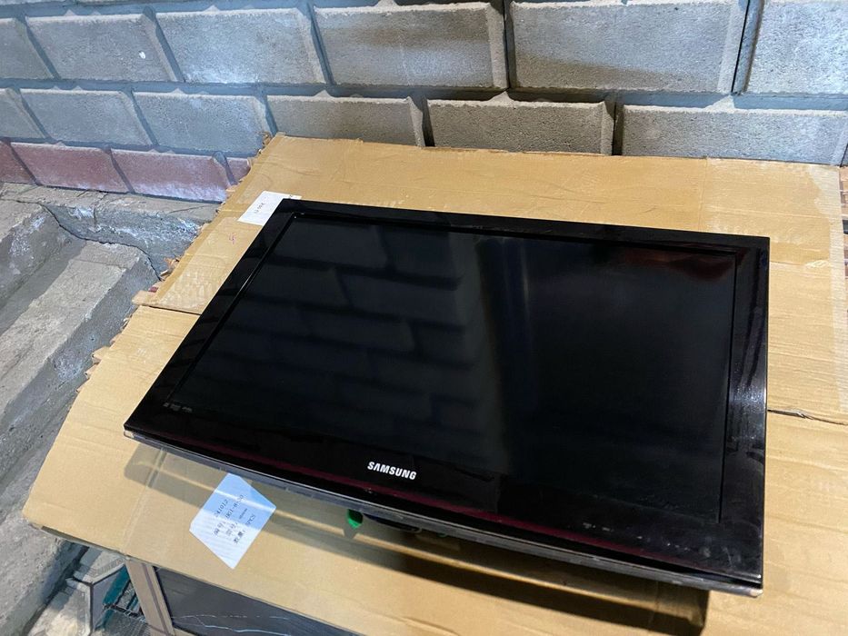 Телевизор Samsung