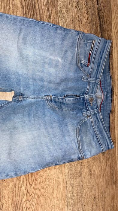 Blugi Tommy Jeans Noi