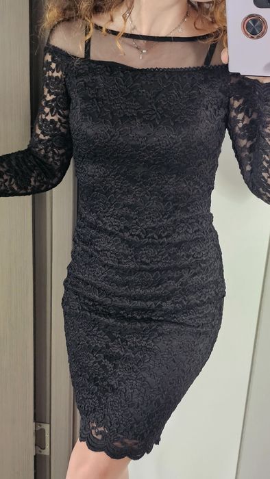 Rochie neagra din dantela