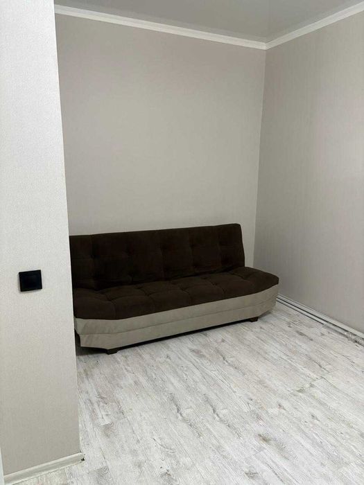 Сдаю двухкомную квартиру