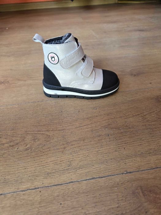 Обувки , боти ponki понки