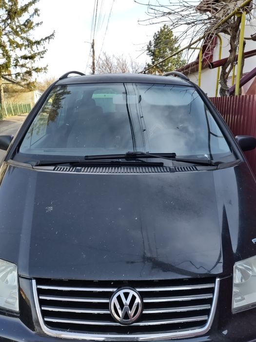 Vând Sharan motor 19 turbo 6+1trepte acte valabile perfect funcțional