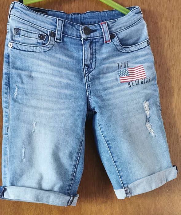 Къси панталони Aston Martin , Дънки True Religion