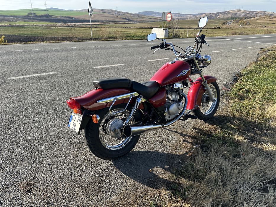 Suzuki GZ Marauder 125