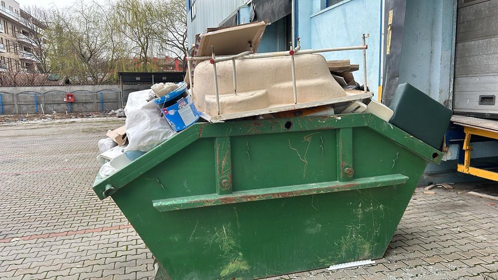 Inchiriere container,  haba moloz, gunoi