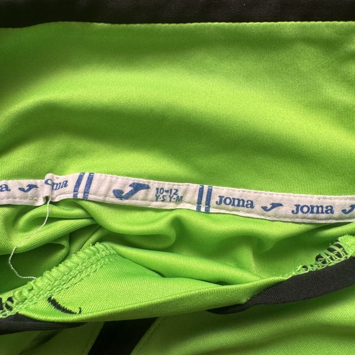 Tricou Joma.
