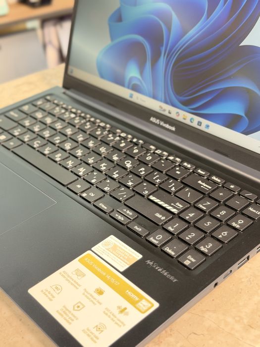 Asus VivoBook ноутбук / PhoneLab