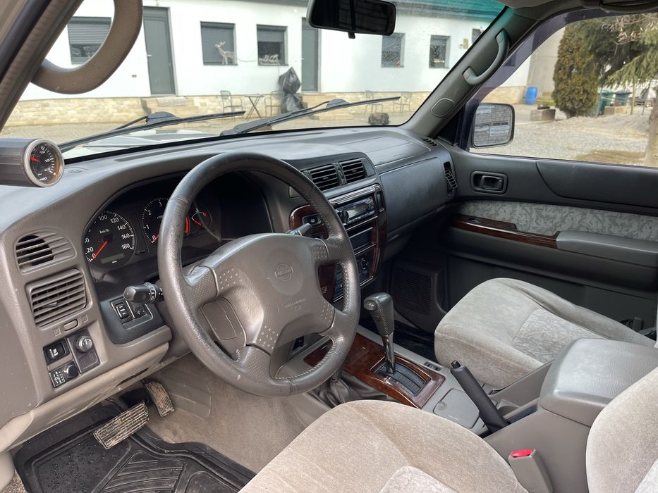 Nissan Patrol y61 3.0 autoutilitar 4 locuri