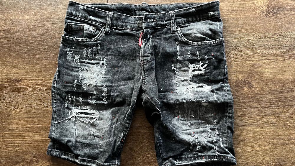 Дънки и шорти за плаж