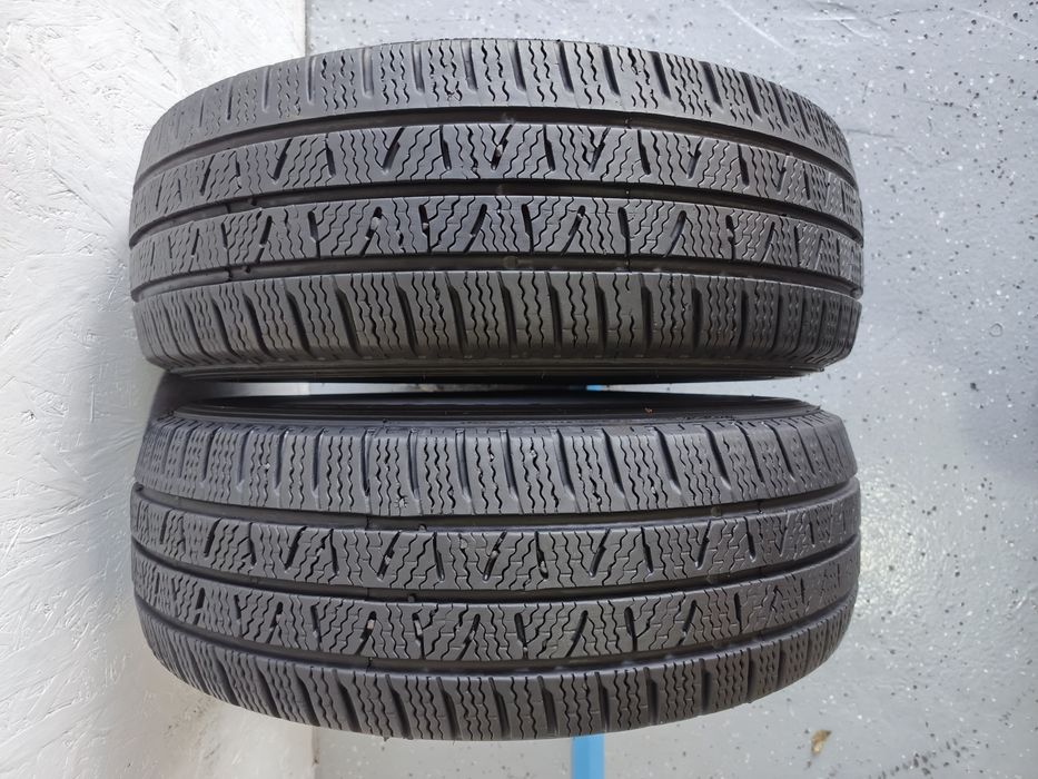 225.65.16C Pirelli M+S Second-hand