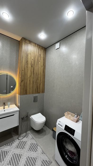 Девушка/и на подселение