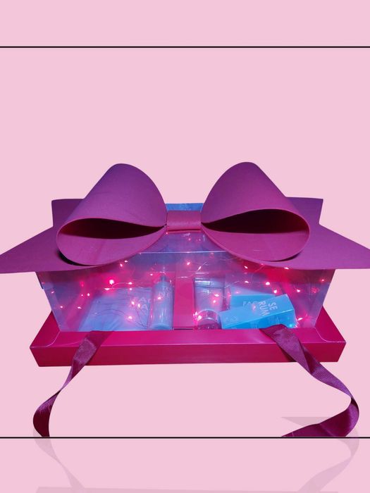 Подарки и подарочные наборы.