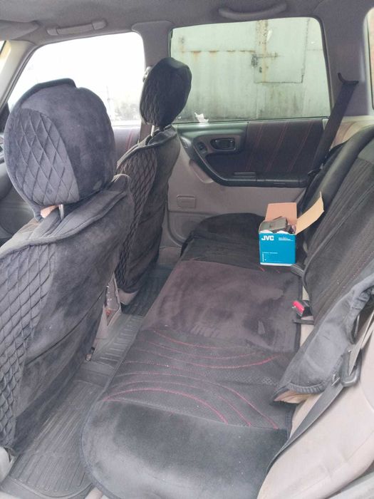 Продаю Subaru Forester 1997 года