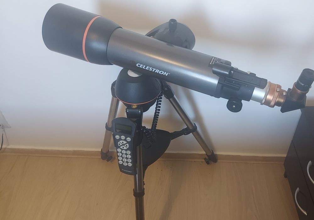 Telescop astronomic Celestron NextStar 102 SLT pe montura AZ GoTo
include cautator red dot, diagonala 90 grade si ocular 25 mm.