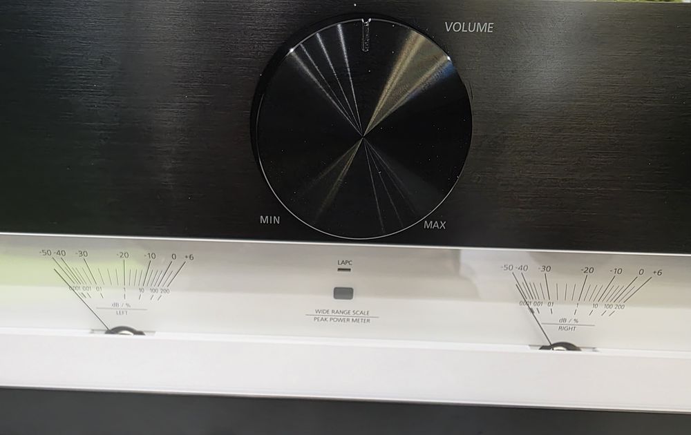 Усилвател Technics SU-G700M2