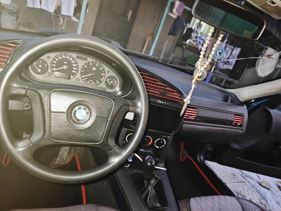 Продам авто BMW E36