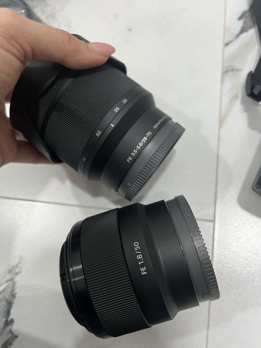 Продавам Sony A7 + обективи (един в гаранция)– отличен комплект
