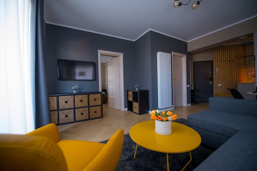 Închiriez apartament 2 camere