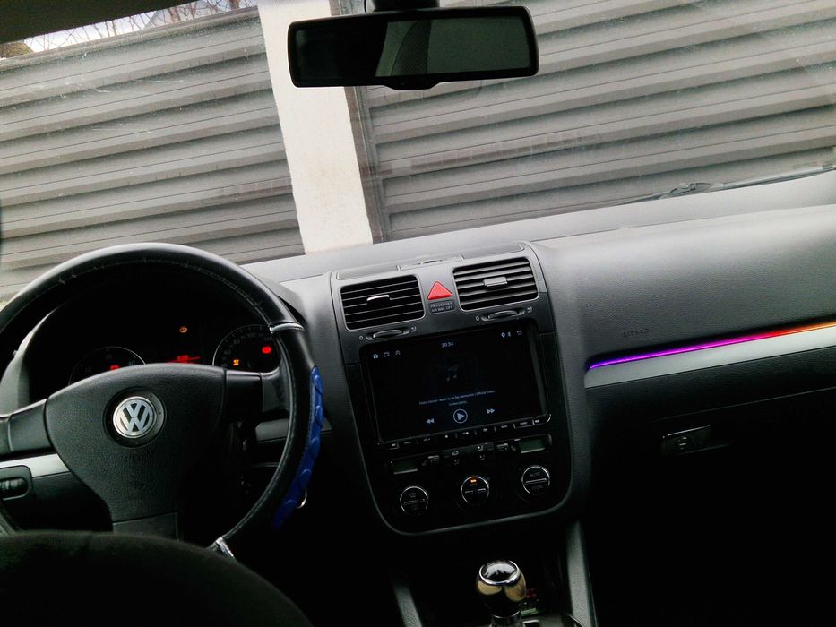 Vând golf 5 2.0,se poate și schimb cu e90