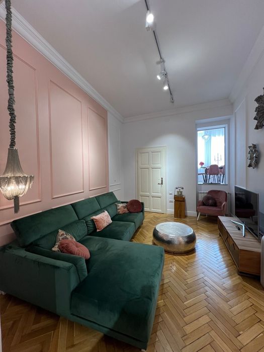 Apartament 4 camere, ultracentral Piata Unirii 101mp cu garaj 2 masini 56 mp