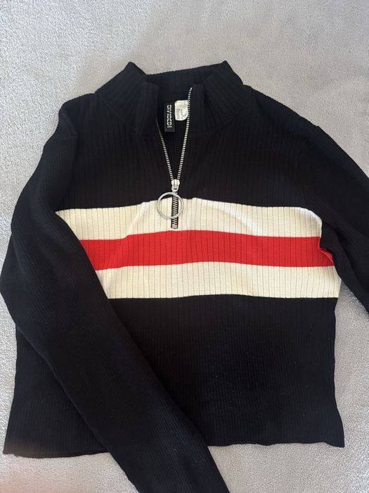 Маркови блузи/пуловери