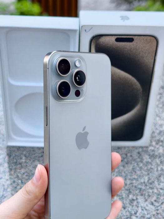 iPhone 15 Pro Max 256 GB