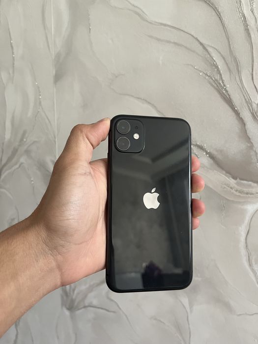 Продам iPhone 11 128gb в идеальном состоянии