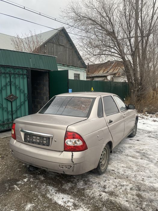 Приора на запчасти