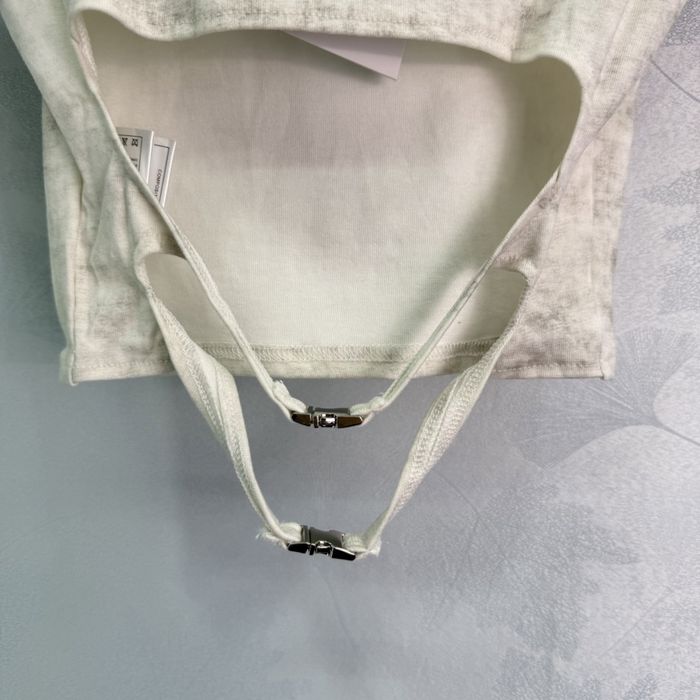 Тениска c.h.a.n.e.L