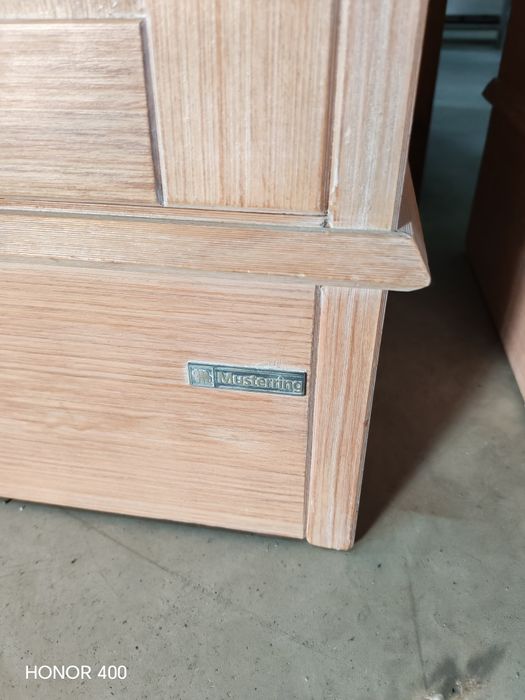 Mobilier Living - Comoda și Soldat-Lemn Masiv - Germania