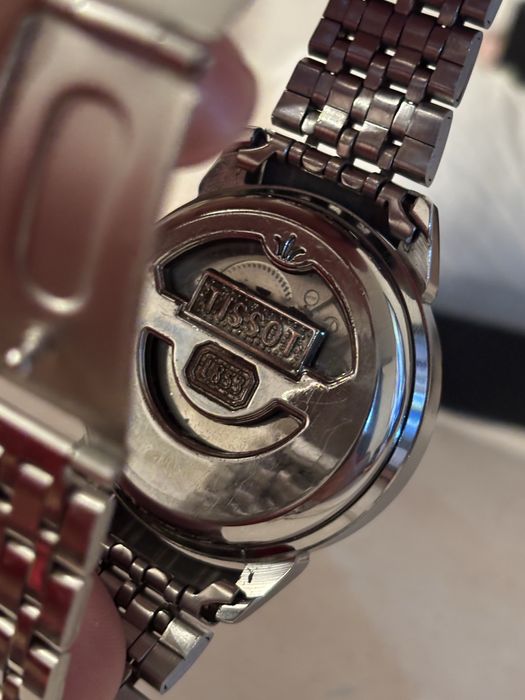 Продам наручные часы Tissot