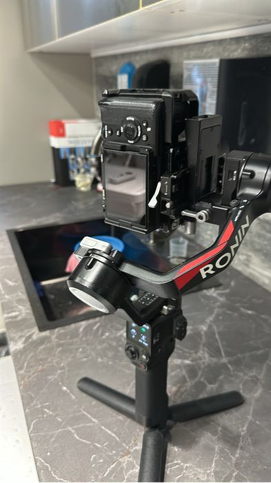 Sony Fx30 + Sigma 56mm + Ronin Rs4