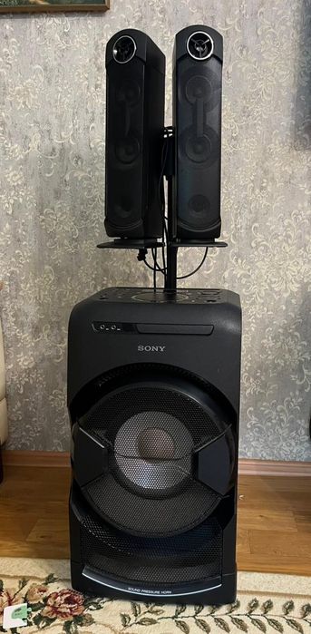 Продам музыкалку Sony