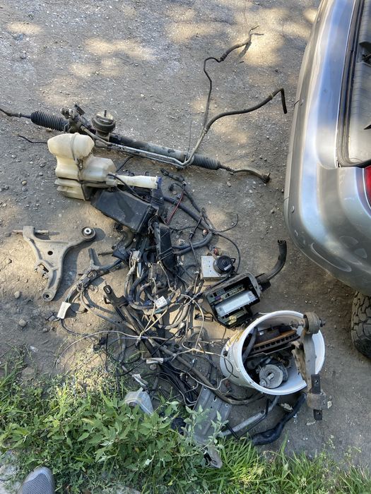 Volvo S80 2.4 1999г. на части