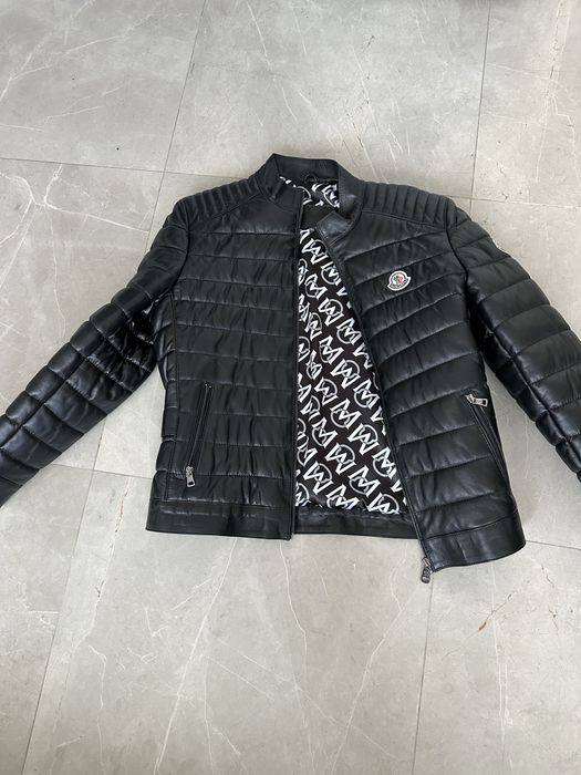 Кожено яке Moncler 100% кожа размер М