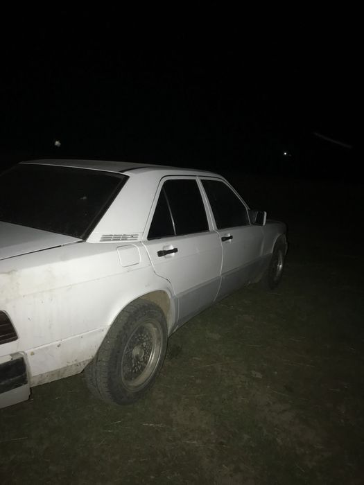 Продам мерседес 190