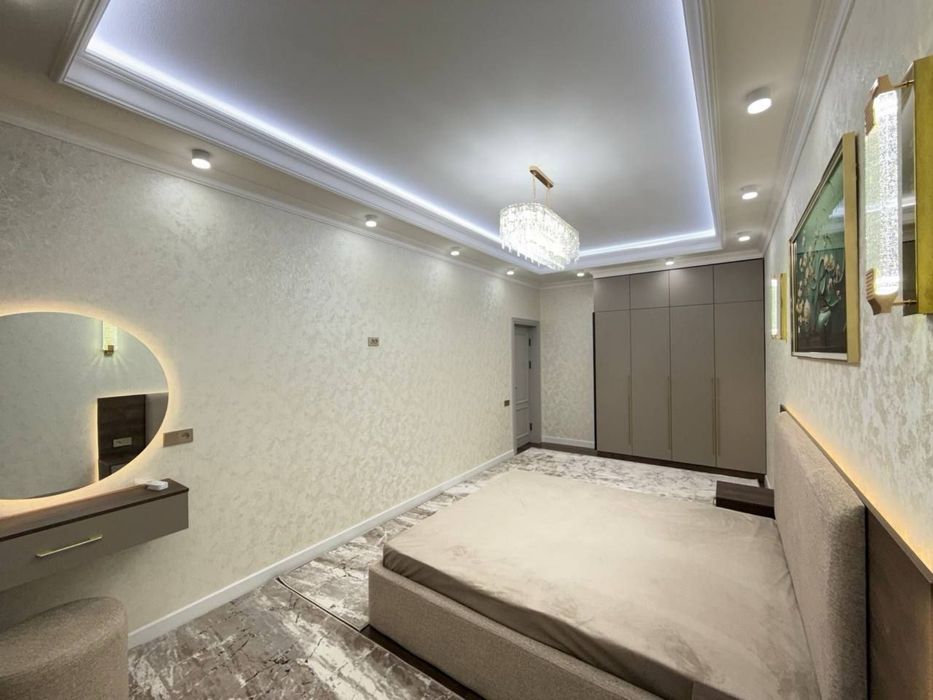 Продается 3 ком. Квартира площадью 103 кв.м. Ор. Автосалон Киа