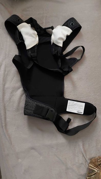 Бебешки неща малко използвни