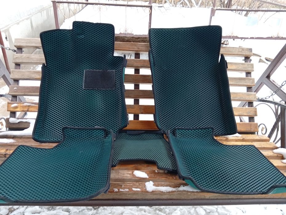 Ева полик на ларгус