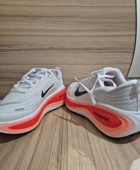 Nike vomero plus