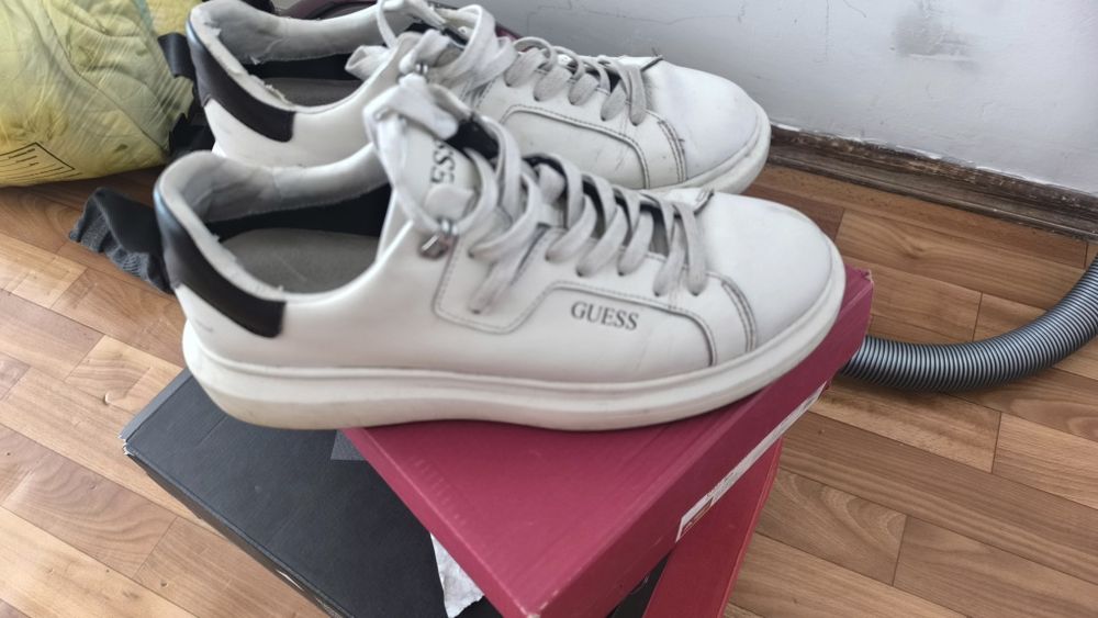 Кеды и бутсы оригинал guess nike