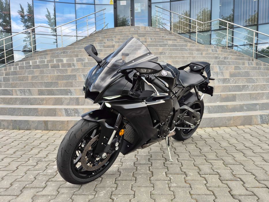 Yamaha R1 ABS 13700 km