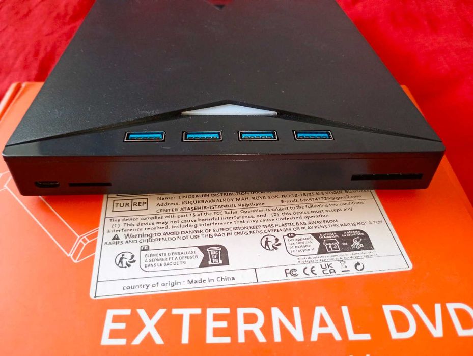 Преносимо външно оптично устройство USB DVD/CD записвачка/плеър 7в1