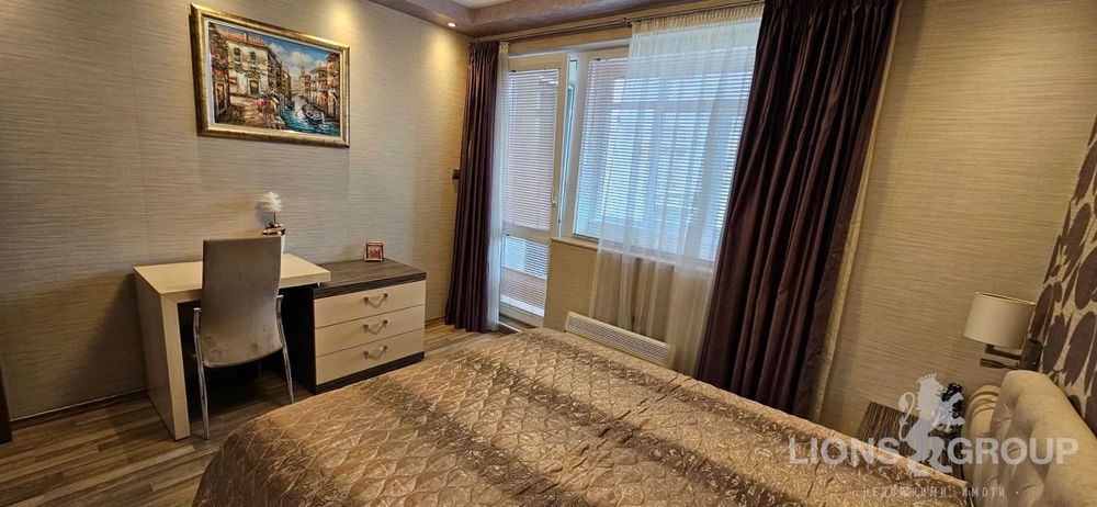 Дава се под наем Тристаен апартамент в Варна, Левски - 95 кв.м за 747.66 € - Снимка #7