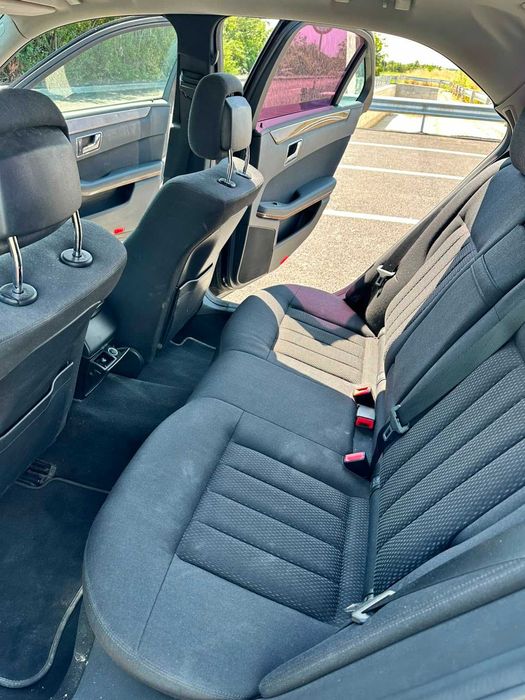 Mercedes E-Class W212 2011 | 2.2 Diesel 177 CP | 277.680 km